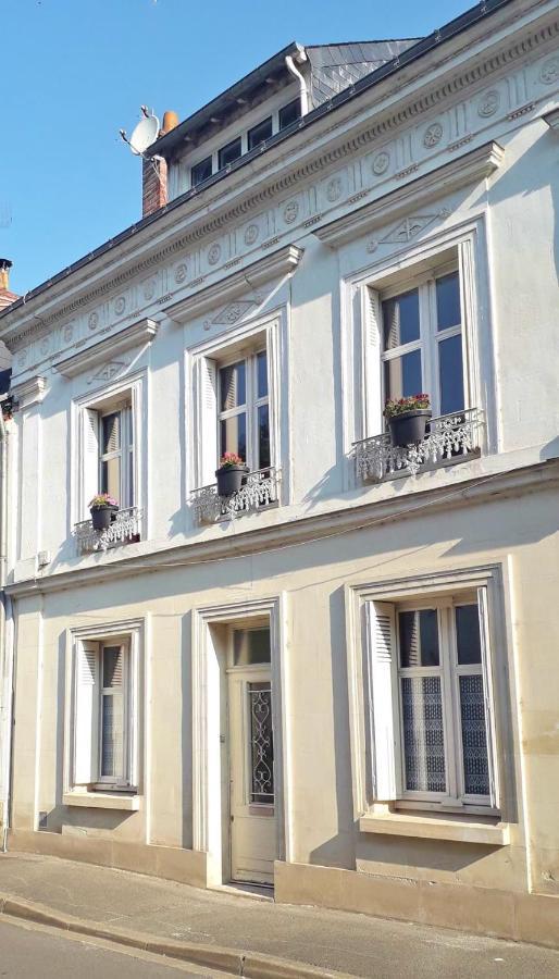 Le Huis Clos Amboise Exterior foto